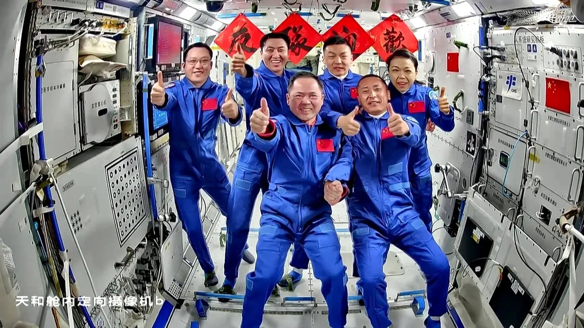 Çin'in Shenzhou 23 Mürettebatı Tiangong Uzay İstasyonuna Ulaştı: 8. Yörünge Buluşması Çin'in Shenzhou 23 Mürettebatı Tiangong Uzay İstasyonuna Ulaştı: 8. Yörünge Buluşması