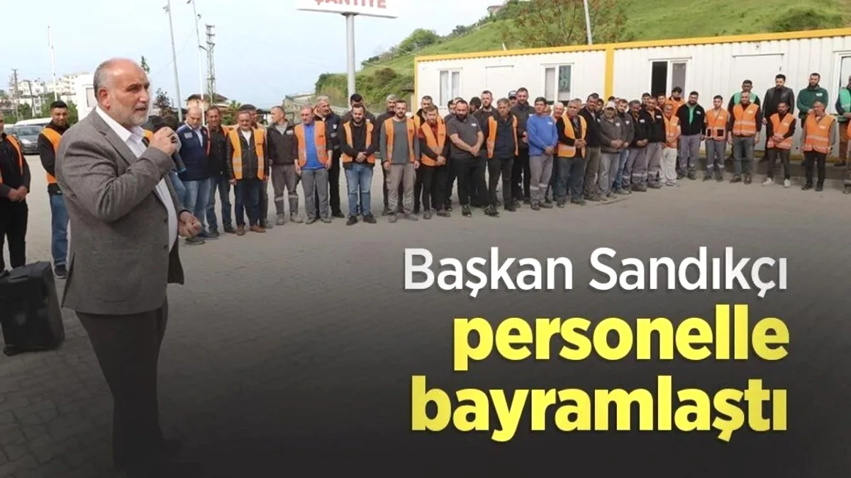 Canik Belediye Başkanı Personeline 5 Bin TL Bayram İkramiyesi Verdi Canik Belediye Başkanı Personeline 5 Bin TL Bayram İkramiyesi Verdi