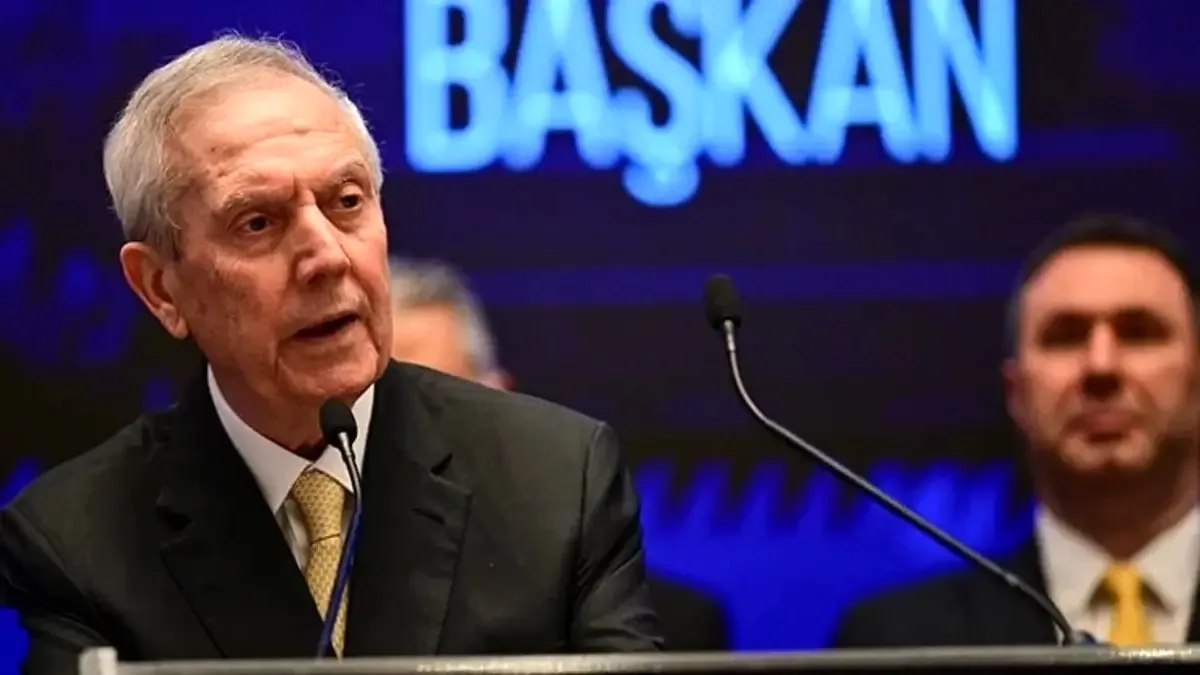 Aziz Yıldırım'dan Fenerbahçe İçin Şok İtiraf: "Mourinho Kazığı Yedik, Bu Sezon Şampiyon Olamazsak Uzun Yıllar Olamayız" Aziz Yıldırım'dan Fenerbahçe İçin Şok İtiraf: "Mourinho Kazığı Yedik, Bu Sezon Şampiyon Olamazsak Uzun Yıllar Olamayız"