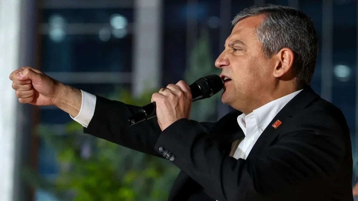 Özgür Özel'den 'Kirli Teklif' İtirafı: İmamoğlu'nu Tasfiye Edin Dediler Özgür Özel'den 'Kirli Teklif' İtirafı: İmamoğlu'nu Tasfiye Edin Dediler
