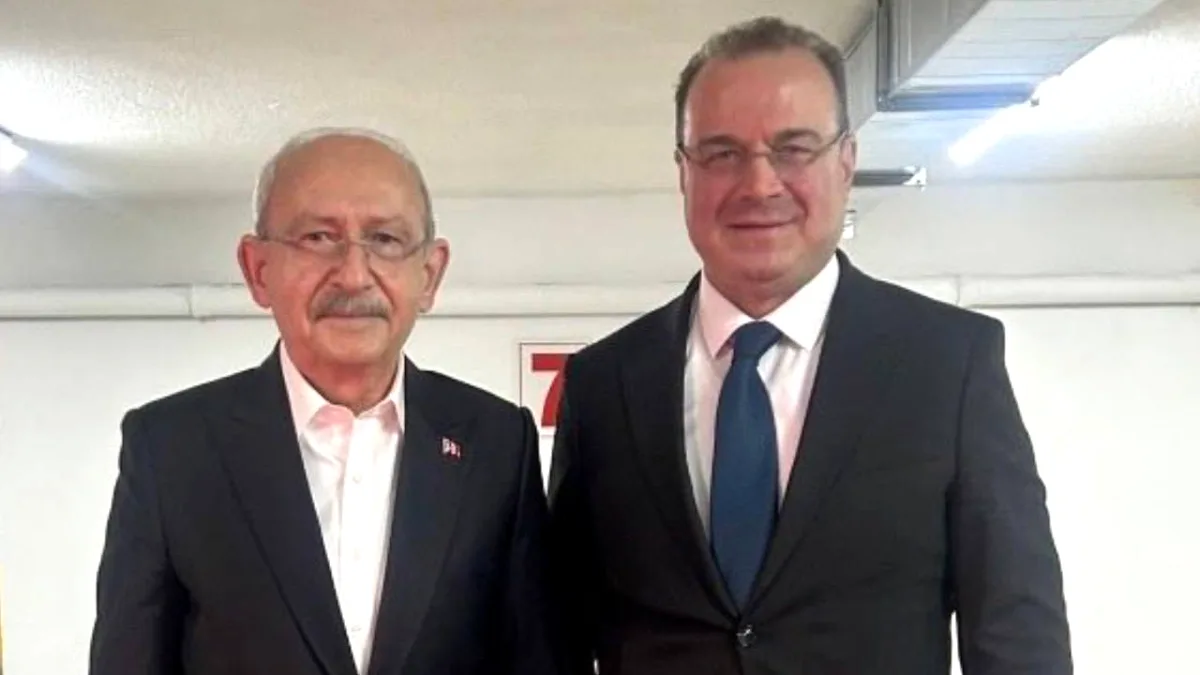 Kılıçdaroğlu Mahkeme Kararıyla Genel Başkan Oldu, İlk Röportajı İktidara Yakın TGRT'den Kılıçdaroğlu Mahkeme Kararıyla Genel Başkan Oldu, İlk Röportajı İktidara Yakın TGRT'den