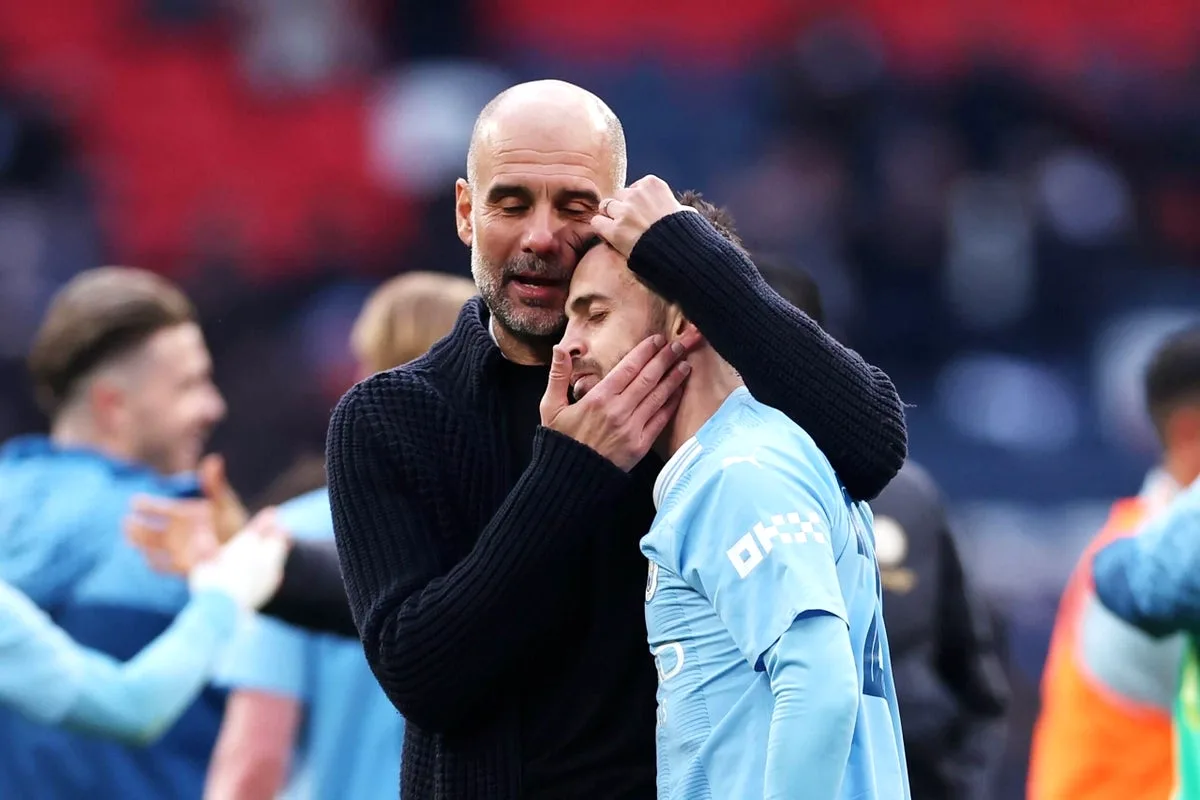Bernardo Silva City'nin Sezonun Oyuncusu Oldu Bernardo Silva City'nin Sezonun Oyuncusu Oldu