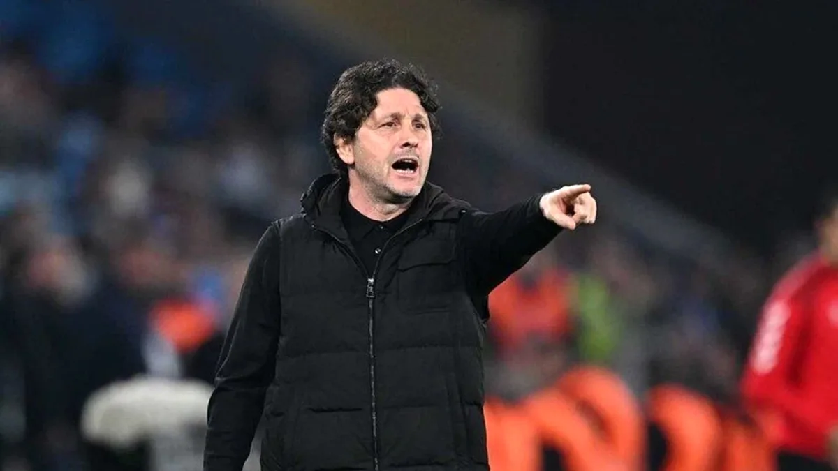 Fatih Tekke'nin Trabzonspor'da Zirve Performansı: 45 Maçta 1.95 Puan Ortalaması Fatih Tekke'nin Trabzonspor'da Zirve Performansı: 45 Maçta 1.95 Puan Ortalaması
