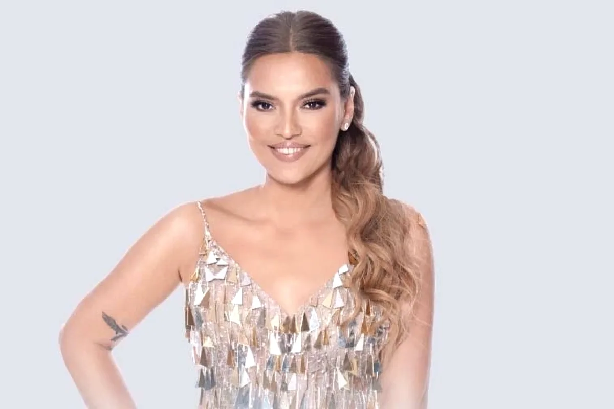 Demet Akalın Yalova'da Sahne Alacak: Konser Detayları ve Bilet Bilgileri Demet Akalın Yalova'da Sahne Alacak: Konser Detayları ve Bilet Bilgileri
