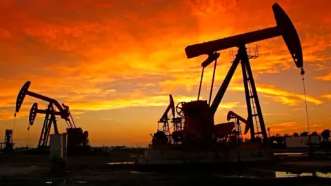 Barış Belirsizliği Petrol Fiyatlarını Dalgalandırıyor: Brent 93 Dolar Seviyesinde