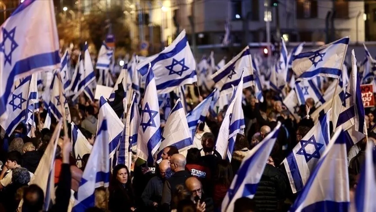 İsrail'de İlk Kez: Eisenkot, Netanyahu'yu Geçti İsrail'de İlk Kez: Eisenkot, Netanyahu'yu Geçti