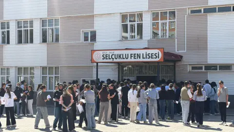 Ahlat'ta LGS Heyecanı: 514 Öğrenci Gelecek İçin Ter Döküyor