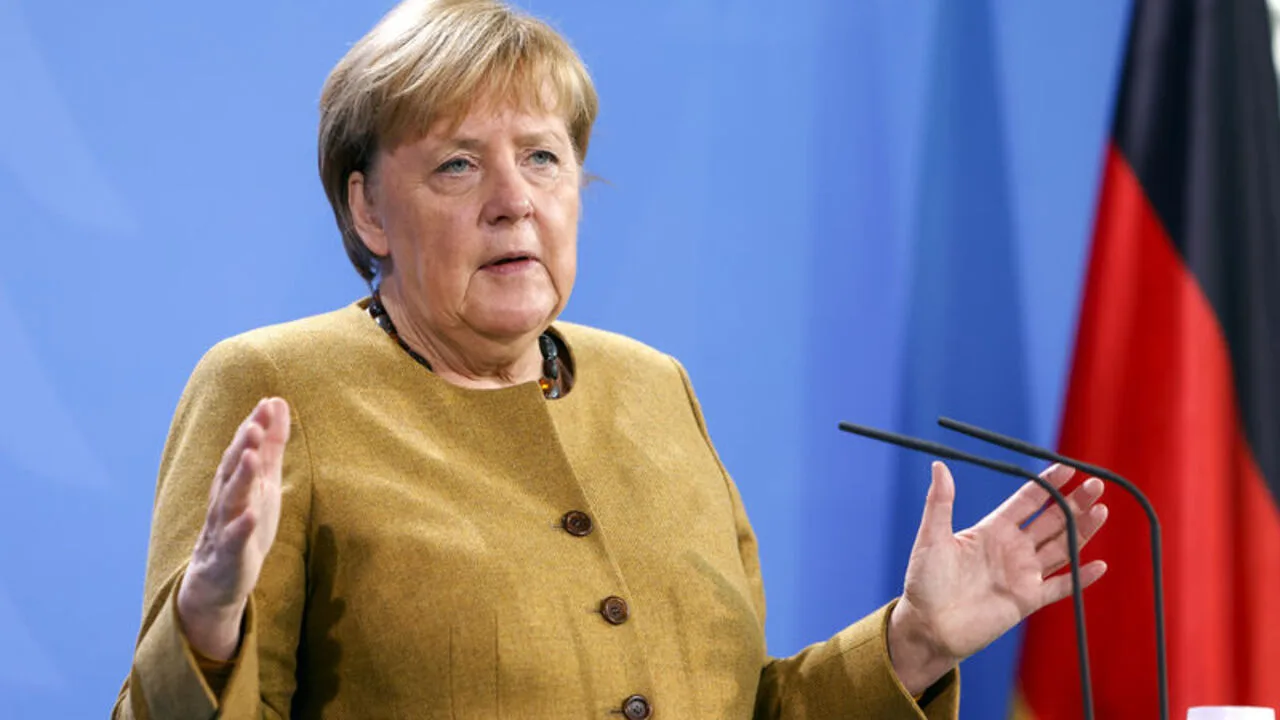 Angela Merkel'den Gelecek Planı Açıklaması: 'Siyasi Göreve Talip Değilim' Angela Merkel'den Gelecek Planı Açıklaması: 'Siyasi Göreve Talip Değilim' görseli