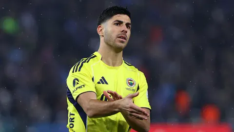 Fenerbahçe'de Asensio Alarmı: İspanyol Devleri Yıldız Oyuncunun Peşinde