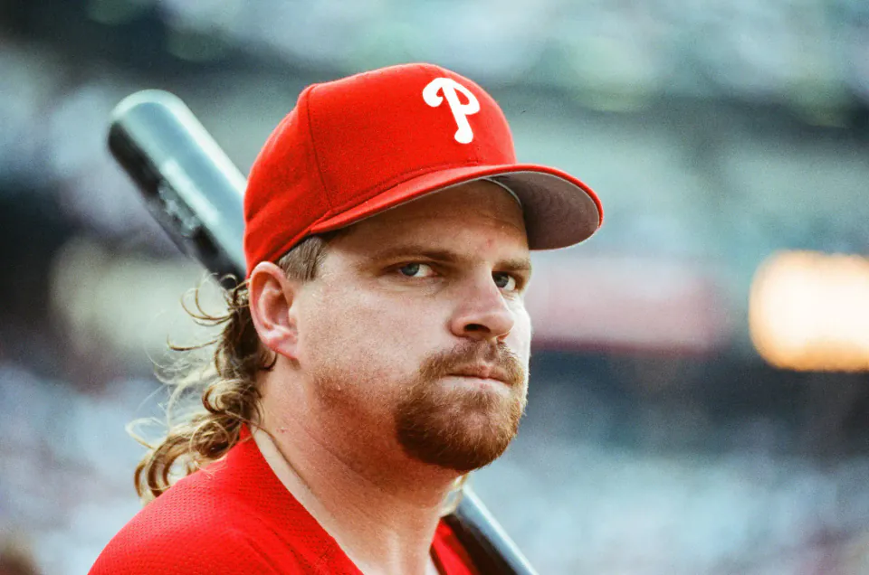 Beyzbolun Sahada ve Mikrofon Başında Devleşen İsmi: John Kruk görseli