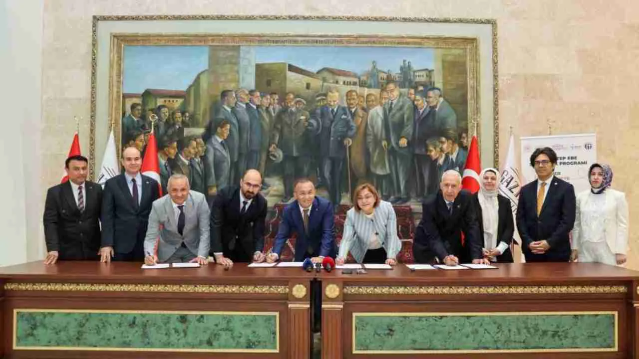 Gaziantep Büyükşehir Belediyesi'nden Anne ve Bebek Sağlığına Yeni Destek Gaziantep Büyükşehir Belediyesi'nden Anne ve Bebek Sağlığına Yeni Destek
