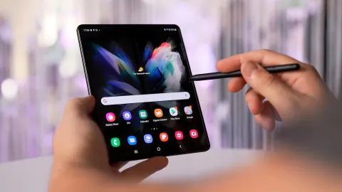 Samsung Galaxy Z Fold 8 Sızdı: Yapay Zeka Gücü ve Ultra Detayları