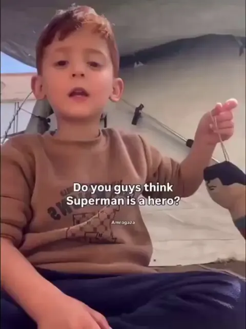 Gazze'li Amro: "Superman kahraman değil, asıl kahramanlar biziz" diyen çocuk gündemde