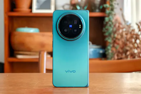 Vivo X Fold 6 Küresel Lansmanında Tasarım Geride Kaldı: Rakipler Form Faktörünü Değiştirdi