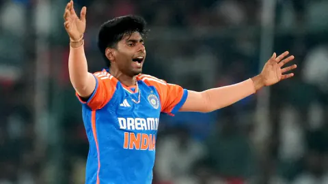 Mayank Yadav, İlk Topunda Golden Duck ile Elendi