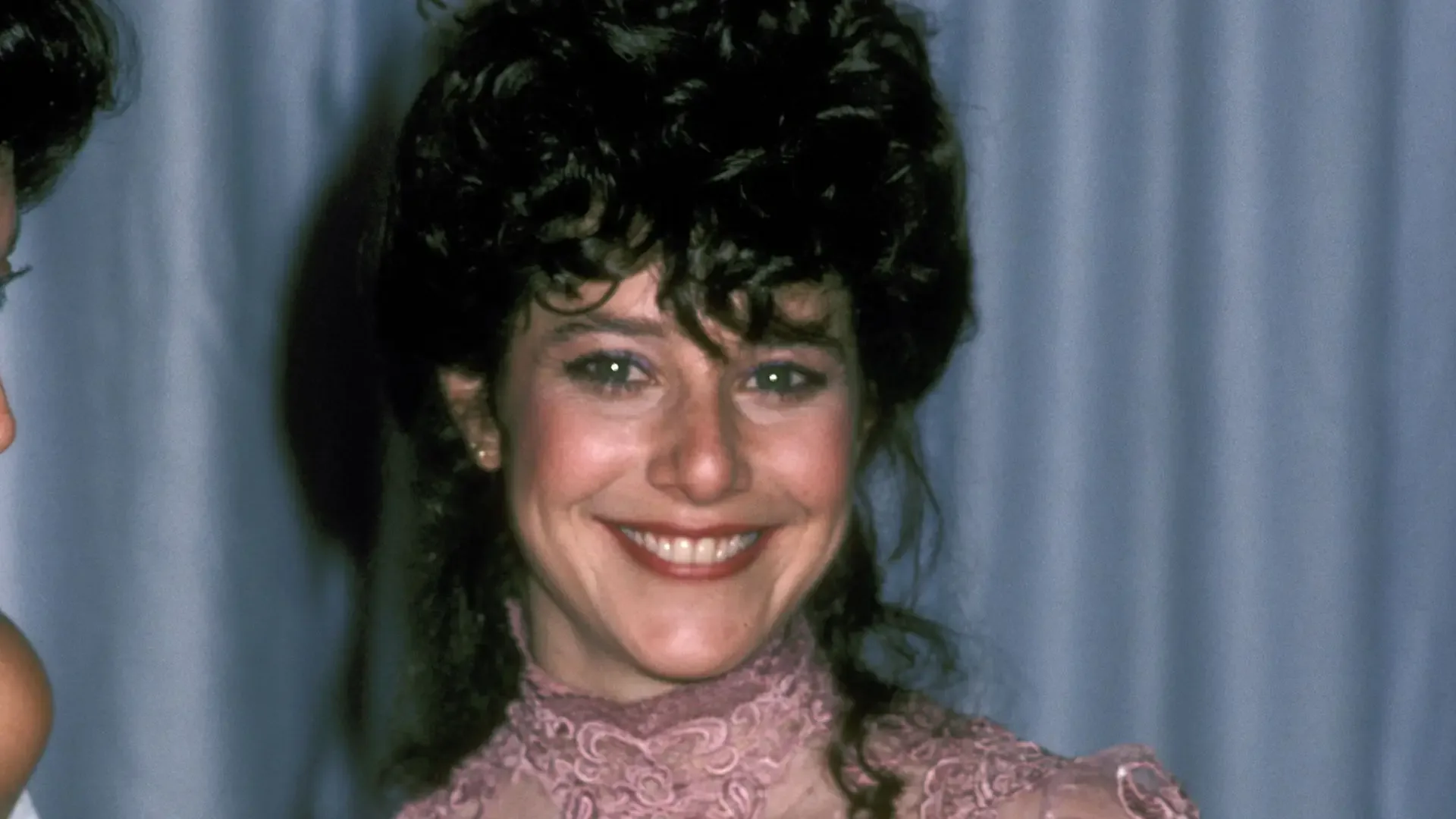 Hollywood'un Unutulan Yıldızları: Phoebe Cates ve Evangeline Lilly Neden Ayrıldı? Hollywood'un Unutulan Yıldızları: Phoebe Cates ve Evangeline Lilly Neden Ayrıldı?