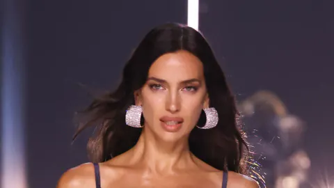 Irina Shayk 40 yaşında formuyla dikkat çekti: Bikini dans videosu gündem oldu