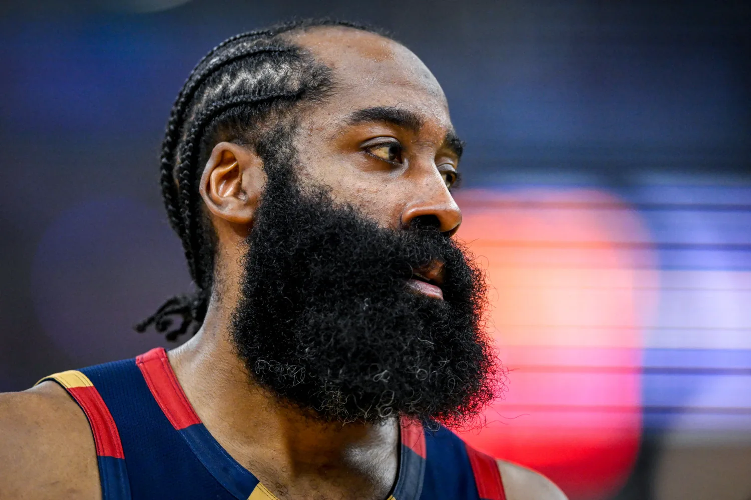 NBA Yıldızı James Harden Tutuklandı: Teksas'ta Silah Şoku NBA Yıldızı James Harden Tutuklandı: Teksas'ta Silah Şoku