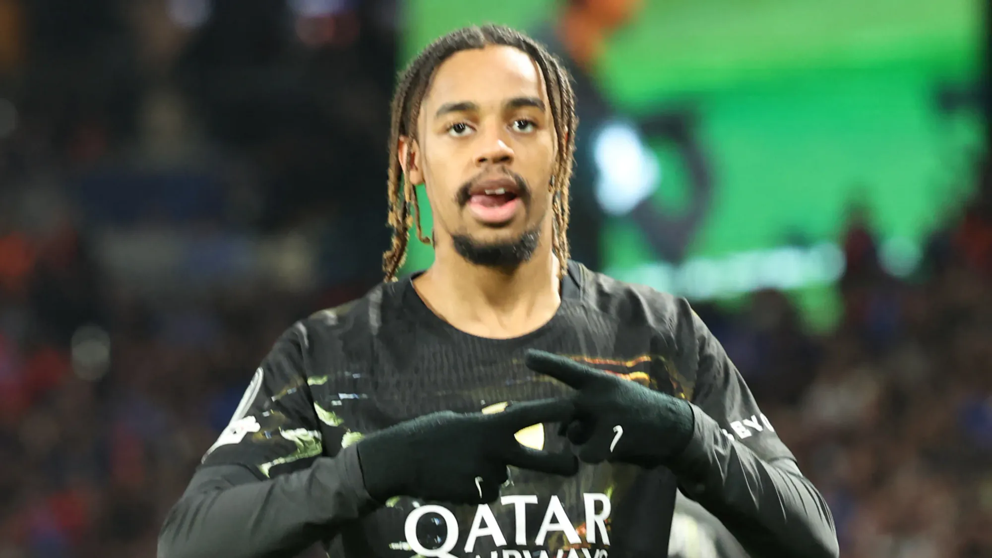 Avrupa Devleri Bradley Barcola Yarışında: PSG'nin Yıldızı Premier Lig Yolunda mı? Avrupa Devleri Bradley Barcola Yarışında: PSG'nin Yıldızı Premier Lig Yolunda mı?