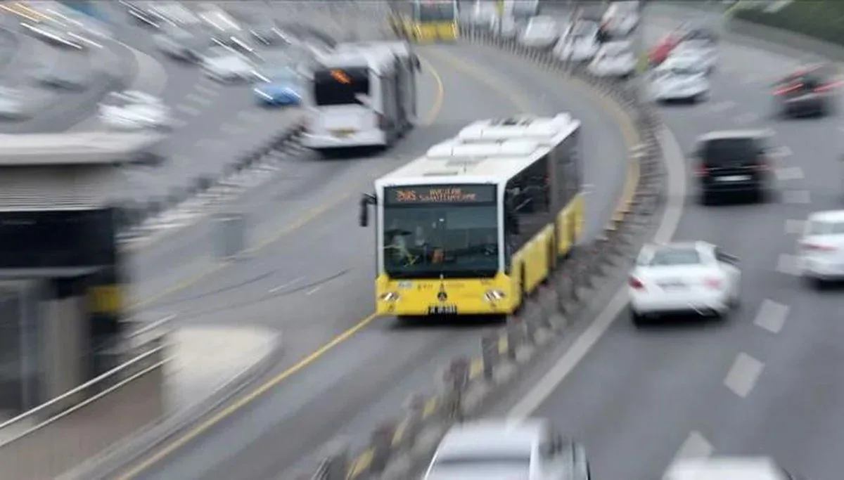 15 Temmuz'da Toplu Taşıma Ücretsiz mi? İstanbul ve Ankara'da Son Durum 15 Temmuz'da Toplu Taşıma Ücretsiz mi? İstanbul ve Ankara'da Son Durum