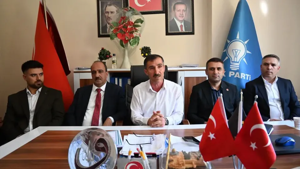 AK Parti Hizan Eylül Danışma Meclisi Toplantısı Yapıldı: İlçe Gündemi ve Örgütlenme Konuşuldu görseli