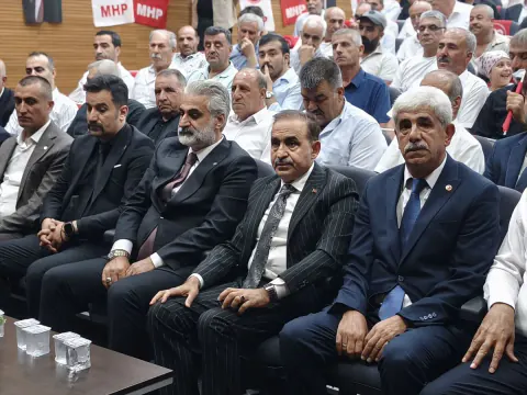 MHP Solhan İlçe Teşkilatı Kongresi Yapıldı: Hayati Hocaoğlu Yeniden Seçildi