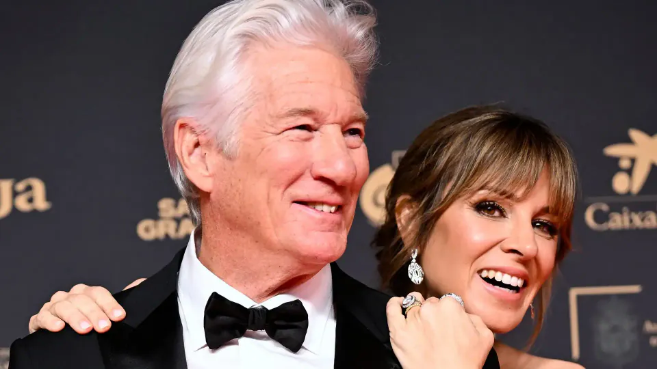 Richard Gere'in eşi Alejandra Silva, çocuklarla evdeki katı kuralı açıkladı: 'Gerçekten önemli olan bu' görseli