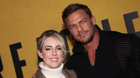 Alan Ritchson 20 yıllık evliliğini sona erdiriyor: Catherine ile yollar ayrıldı