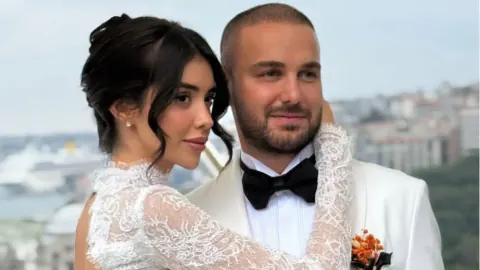 Miss Turkey Nursena Say, Fatih Kaynarca ile Evlendi