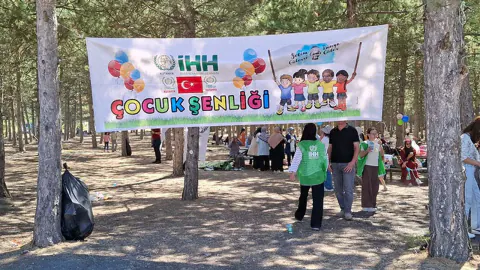 Kütahya'da Yetim Çocuklar İçin Geleneksel Piknik Heyecanı