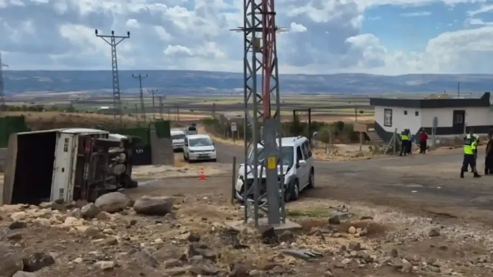 Gaziantep'Araban'da kavşak kazası: 5 yaralı, 2'si ağır görseli