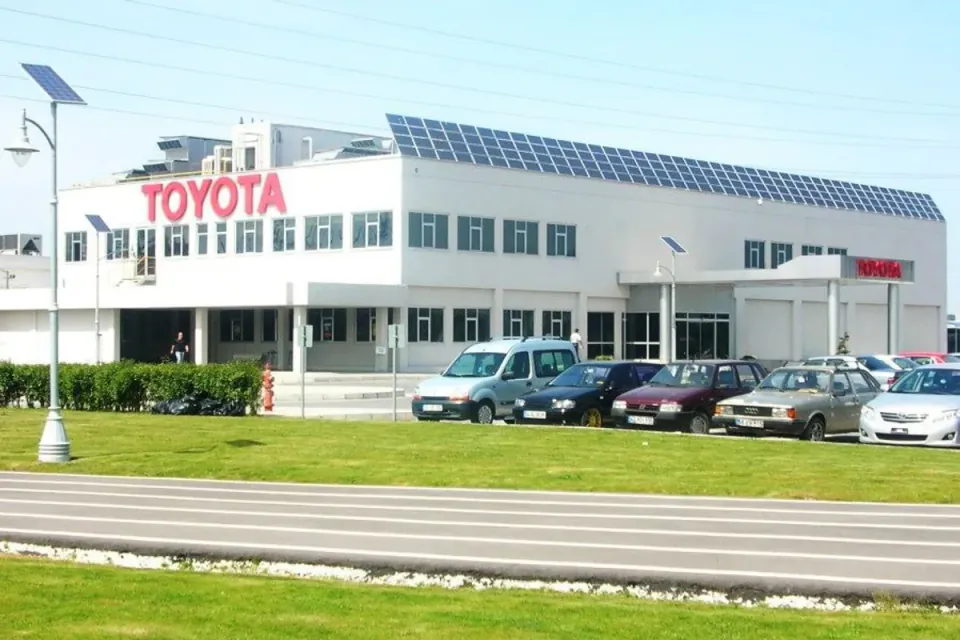 Toyota'nın Büyük Dönüşümü: Uçan Taksiler ve Türkiye'nin İhracat Rekoru görseli