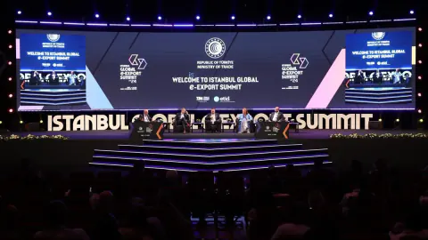2026 Küresel Ayakkabı ve Terlik Pazarı: Türkiye'nin Stratejik İhracat Hamlesi
