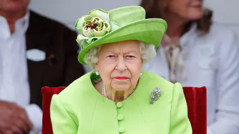 Kraliyet Ailesi'nin Korkusu: Elizabeth'in Gizli Tanığı Angela Kelly Belgesel Yapıyor