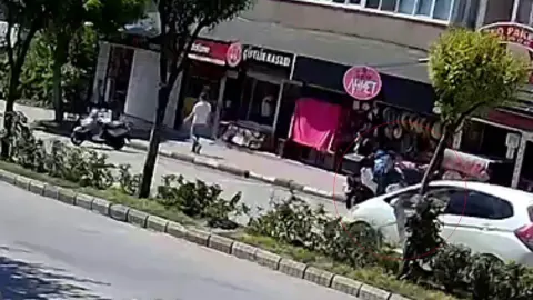 Safranbolu'da karne sevinci kabusa döndü: Takdir alan öğrenciye otomobil çarptı