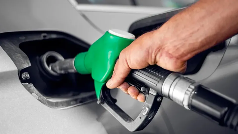 Akaryakıt Fiyatları 9 Eylül 2026: Güncel Benzin, Motorin ve LPG Listesi görseli