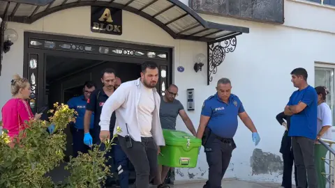 Gaziantep'te Asansör Faciası: 66 Yaşındaki Hazne Öztürkmen Hayatını Kaybetti