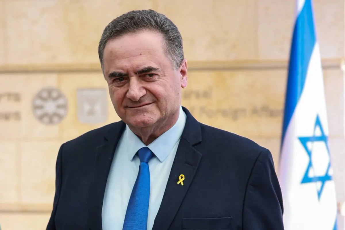 İsrail Savunma Bakanı Katz'dan İran'a Sert Yanıt: 'Büyük Bir Güçle Karşılanacak' İsrail Savunma Bakanı Katz'dan İran'a Sert Yanıt: 'Büyük Bir Güçle Karşılanacak'