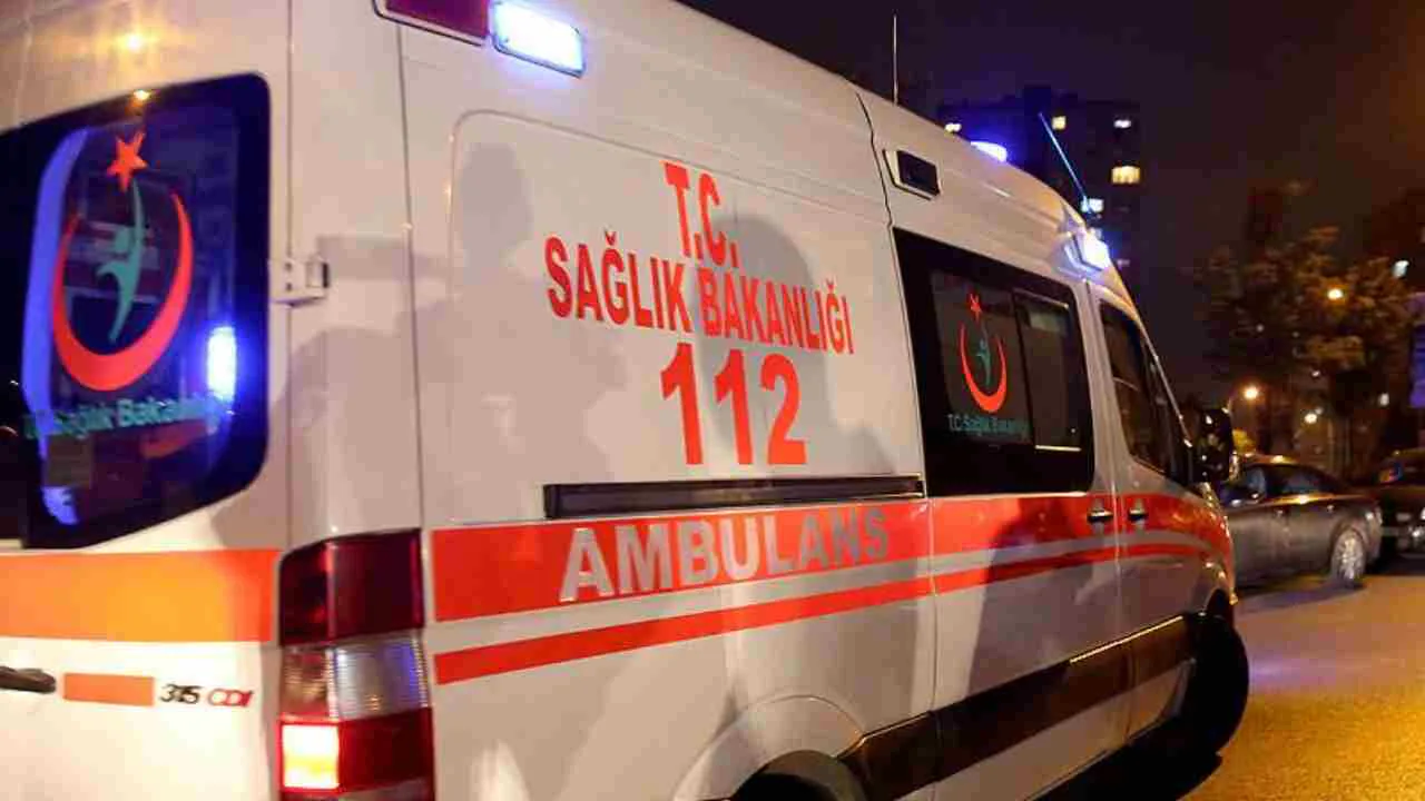 Elbistan'da Kendini Yakan Genç Gaziantep'te Yaşamını Kaybetti Elbistan'da Kendini Yakan Genç Gaziantep'te Yaşamını Kaybetti