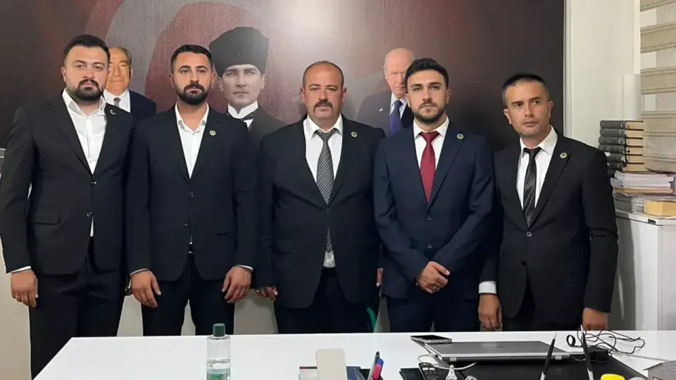 Kelkit Ülkü Ocakları'nda Bayrak Değişimi: Yeni Başkan Murat Güler Oldu görseli
