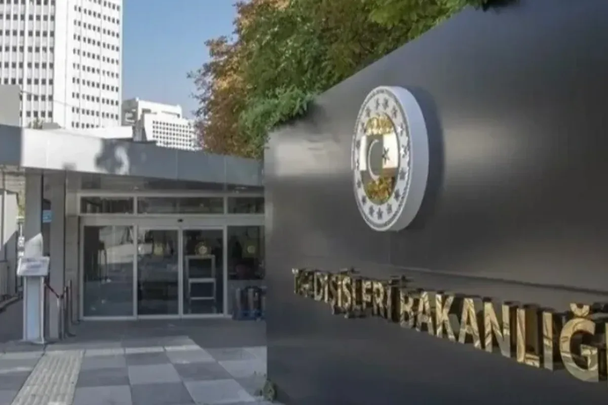 Türkiye'den Kolombiya'nın İsrail İşgali Kararına Sert Tepki Türkiye'den Kolombiya'nın İsrail İşgali Kararına Sert Tepki