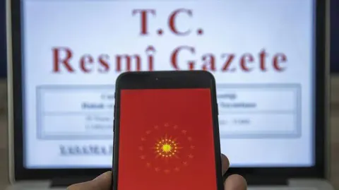 9 Eylül 2026 Resmi Gazete: Üniversite Yönetmeliklerinde Değişiklik, TRPOS İzni İptal Edildi