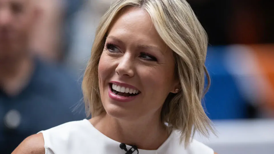 Dylan Dreyer Sosyal Medyada Göz Dolduran Yeni Fotoğrafıyla Gündem Oldu görseli