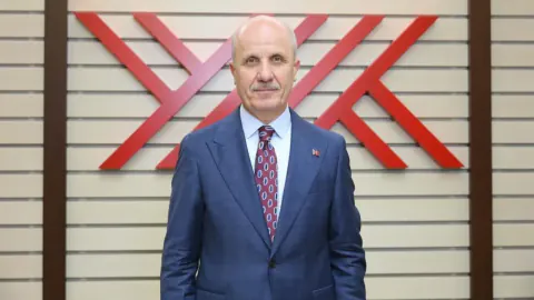 YÖK Başkanı Özvar: "2028'e kadar 5 üniversitemizi dünya ilk 100'e sokacağız"