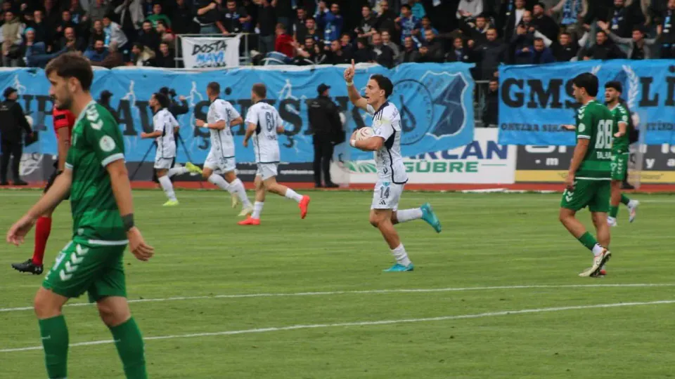 Kütahyaspor Evinde Puan Kaybetti: 12 Bingölspor Berabere Getirdi görseli
