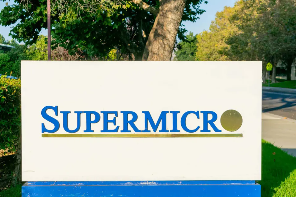 Super Micro Computer (SMCI) ve Yapay Zeka Sunucu Pazarındaki Konumu görseli