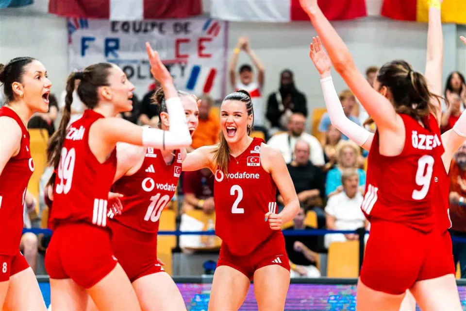 U18 Kadın Voleybol Milli Takımı Avrupa İkincisi Oldu görseli
