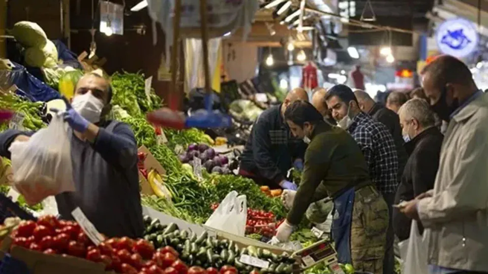 Tarladan Market Rafına Fiyat Uçurumu: Üretici ve Tüketici Arasındaki Makas Genişliyor görseli