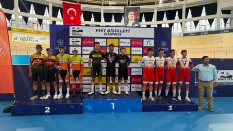 Konya Velodromu'nda Pedal Sesi: 2. Puanlı Pist Bisikleti Kupası'nda İlk Gün Sonuçları
