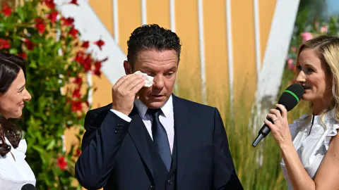 Stefan Mross 'Immer wieder sonntags'a veda etti: 21 yıl, 291 bölüm ve gözyaşları dolu final Stefan Mross 'Immer wieder sonntags'a veda etti: 21 yıl, 291 bölüm ve gözyaşları dolu final